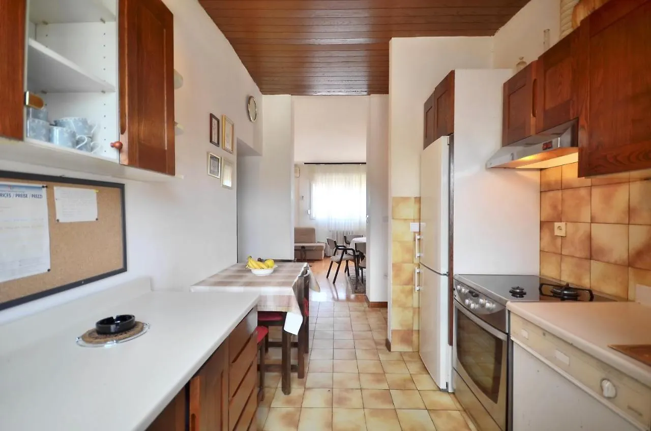 Big 80 M2 Apt With Balcony In The Heart Of Σπλιτ Διαμέρισμα