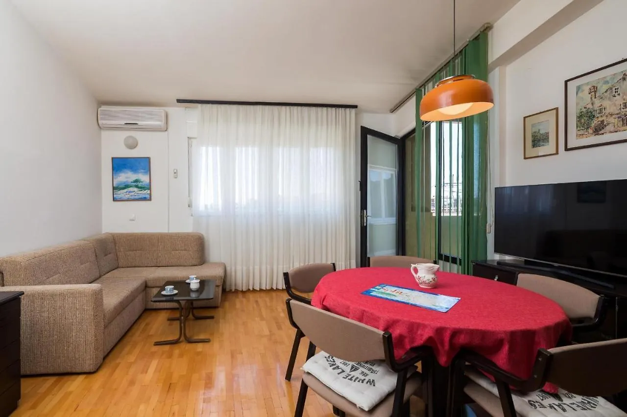 Appartamento Big 80 M2 Apt With Balcony In The Heart Of Spalato
